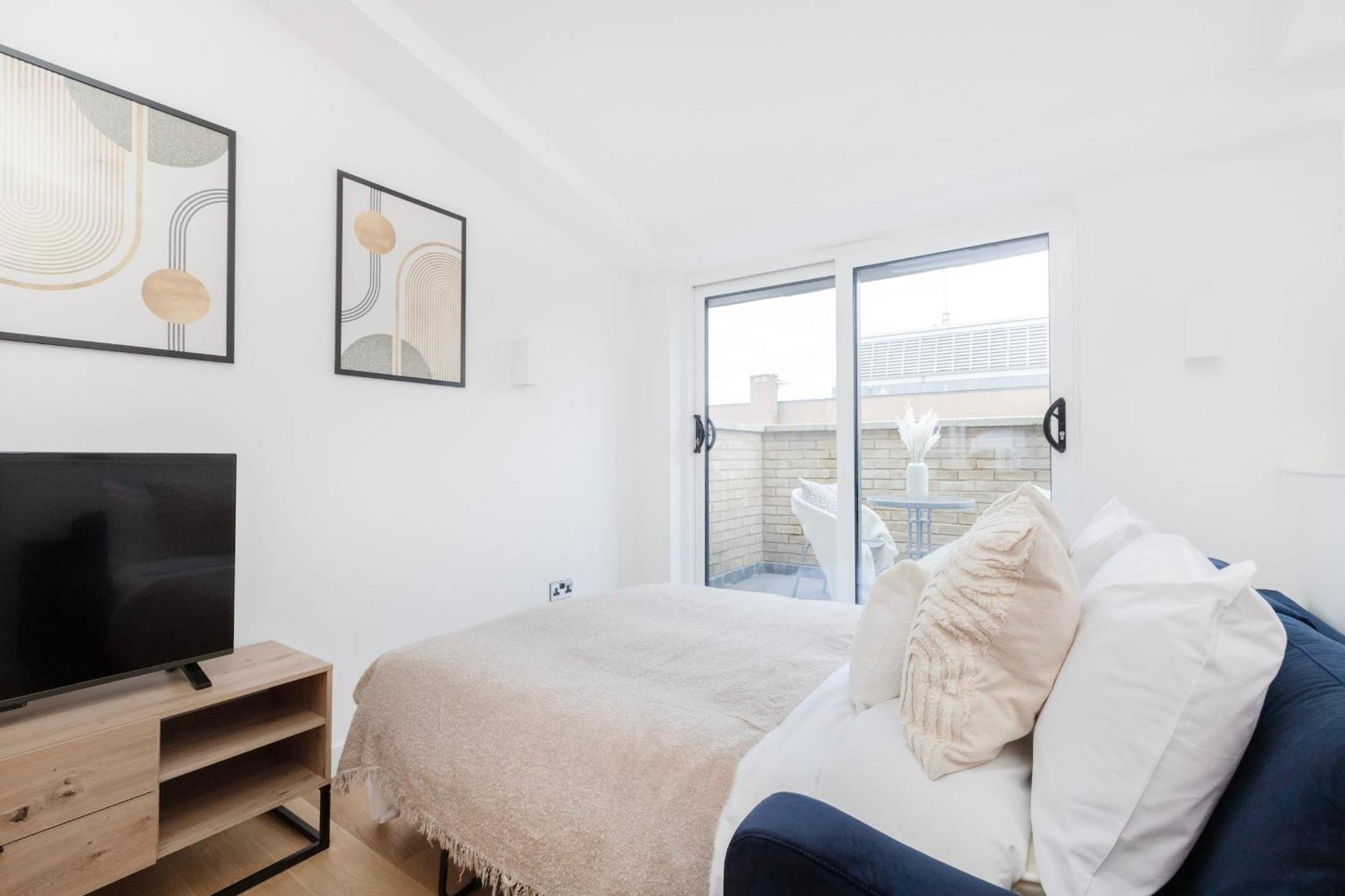 Fitzrovia & Soho - 2Br With Balcony - Cityapartmentstay Londýn Exteriér fotografie