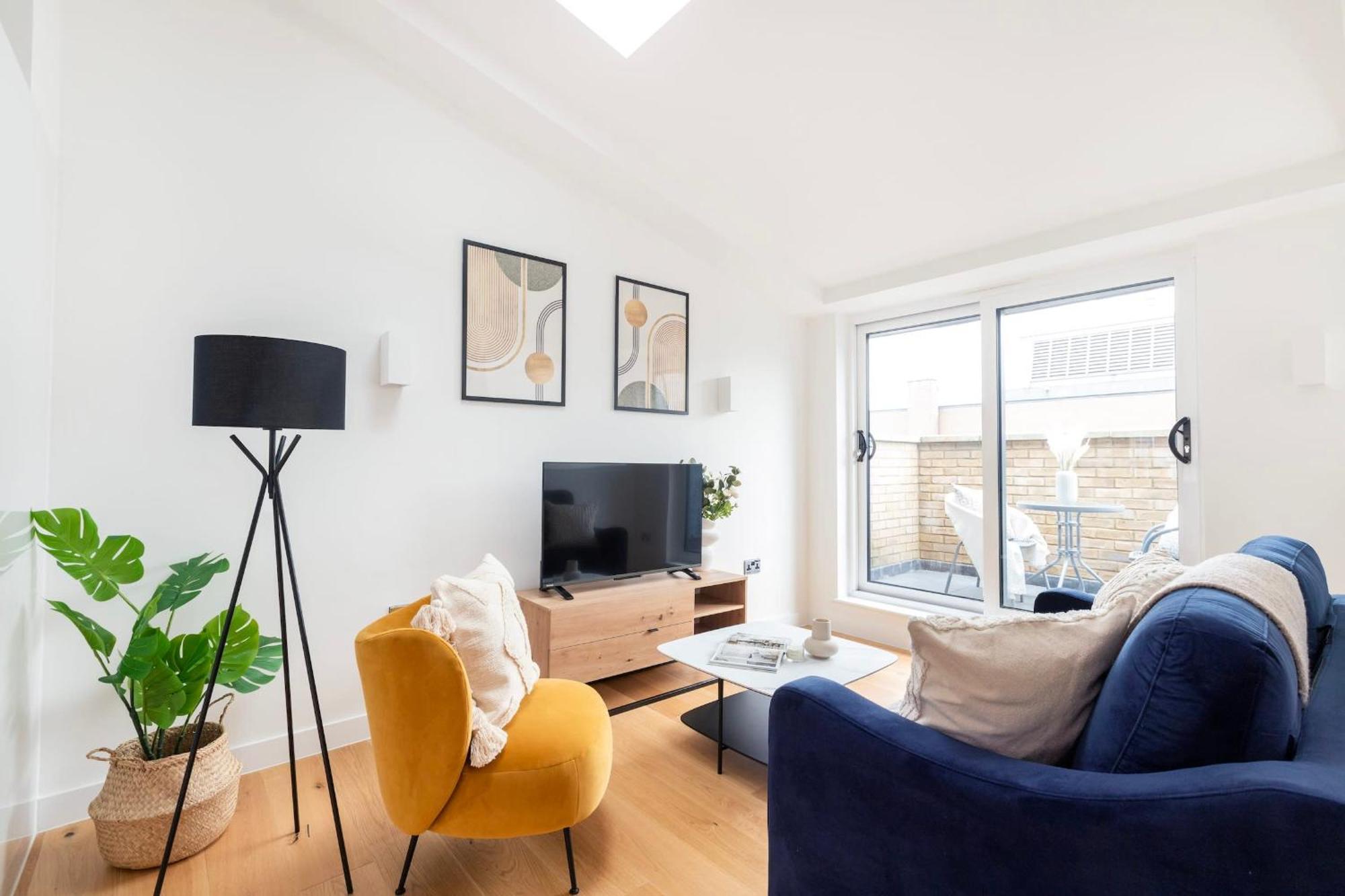 Fitzrovia & Soho - 2Br With Balcony - Cityapartmentstay Londýn Exteriér fotografie